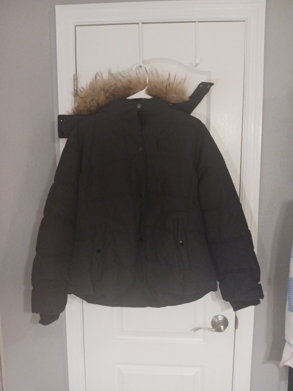Black Puffer Coat with Faux Fur Trim